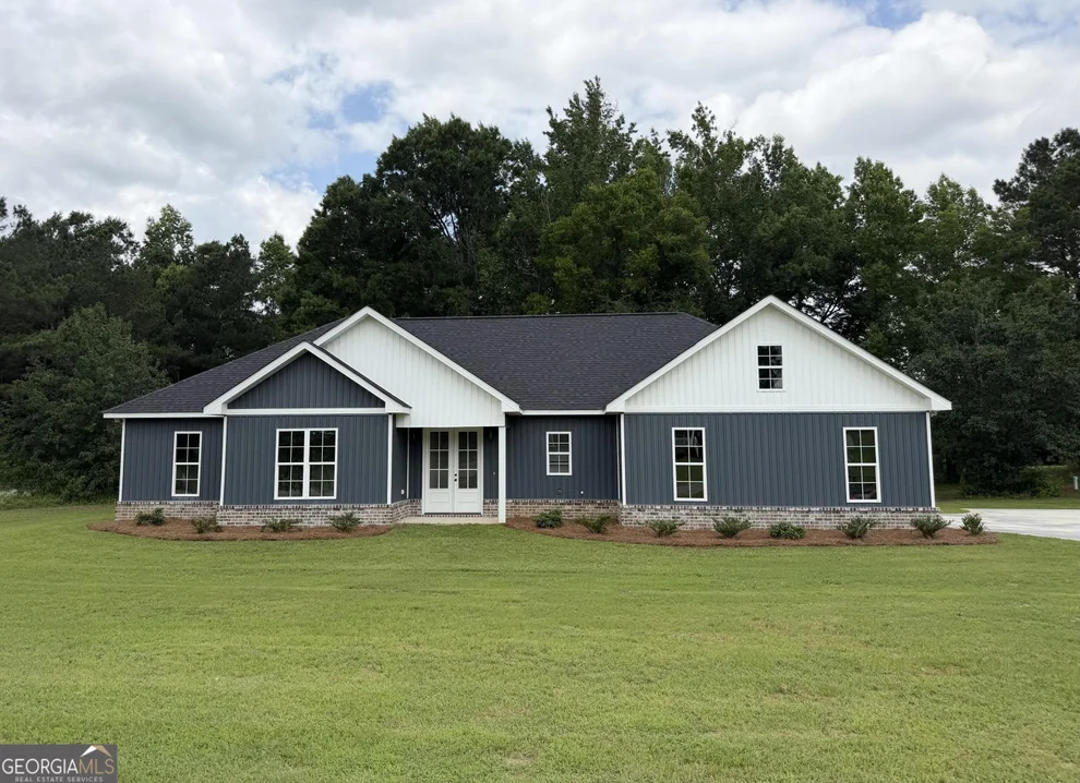 Unit for sale at 1129 Mulberry Place, Dudley, GA 31022