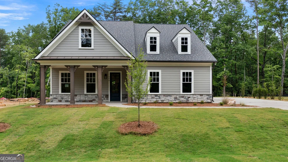 Unit for sale at 160 Cherokee Drive S, Waleska, GA 30183