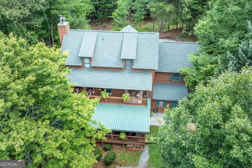 Unit for sale at 427 N Lake Drive, Ellijay, GA 30536