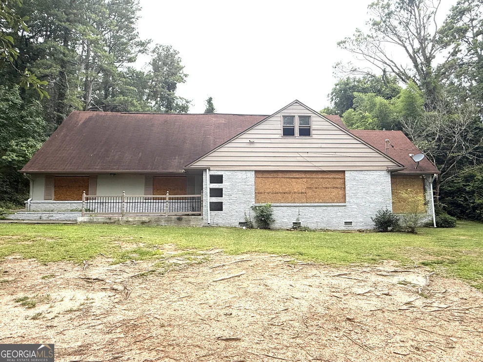 Unit for sale at 4868 Hannah Road, South Fulton, GA 30349