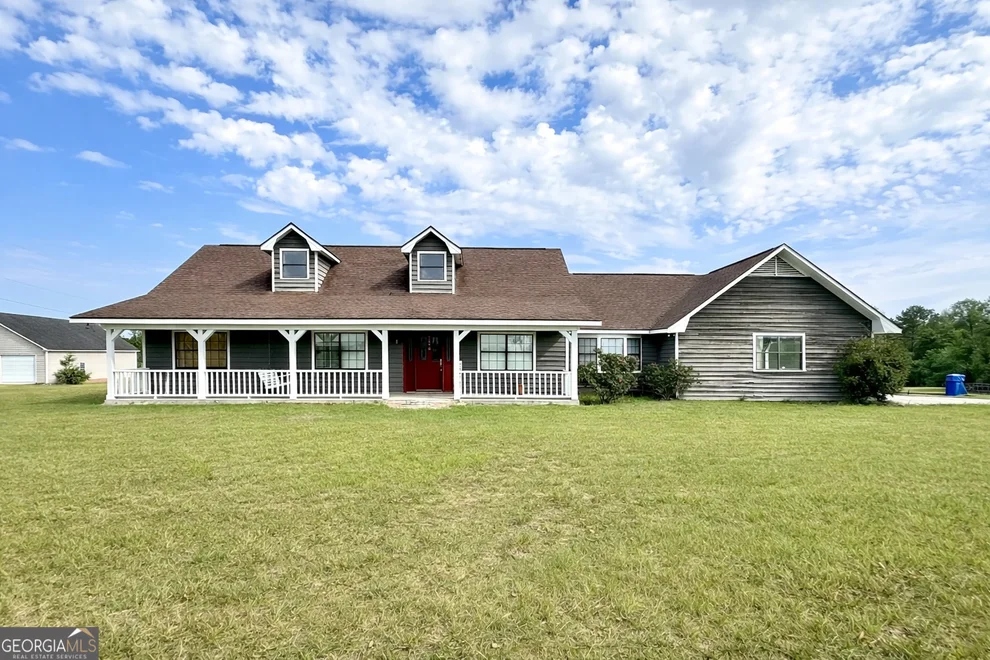 Unit for sale at 5690 Drusilla Lane, Waycross, GA 31503