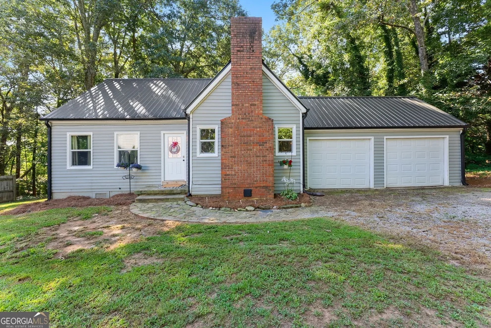 Unit for sale at 4217 Covey Trail, Oakwood, GA 30566