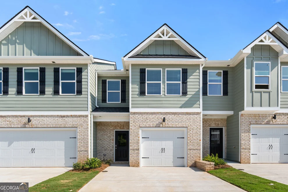 Unit for sale at 8312 Columbia Court, Palmetto, GA 30268