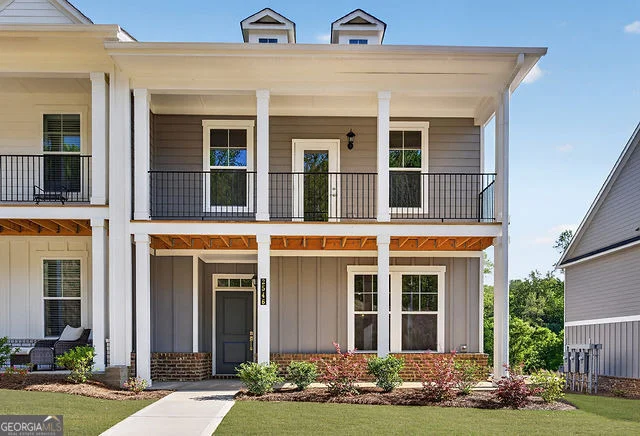 Unit for sale at 2546 Harbor Ridge Pass, Gainesville, GA 30507