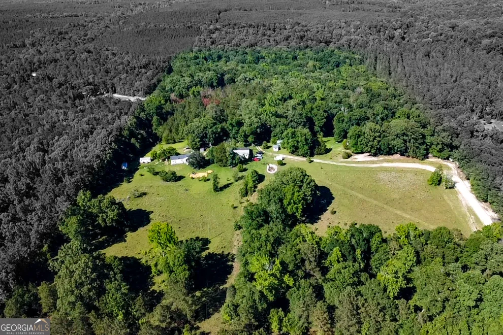 Unit for sale at 2279 Highway 18 E, Gordon, GA 31031