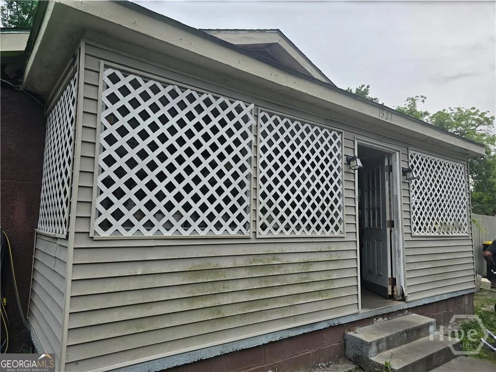 Unit for sale at 1521 New Castle Street, Savannah, GA 31415