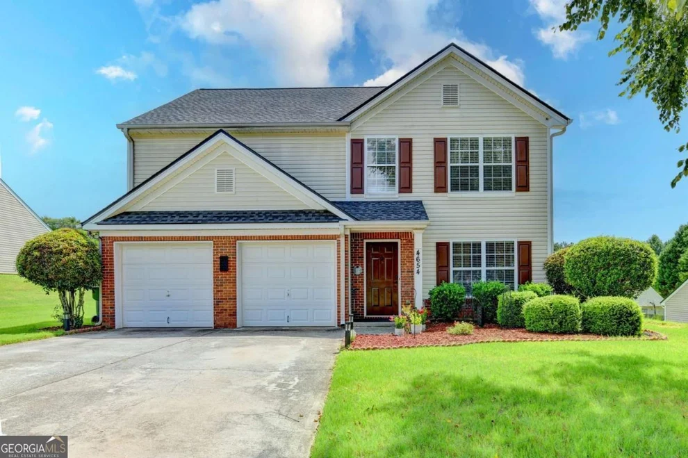 Unit for sale at 4654 Pine Isle Way, Buford, GA 30518