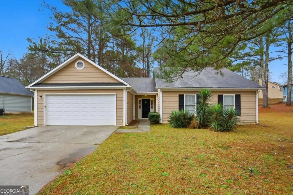 Unit for sale at 5438 Winslow Crossing N, Lithonia, GA 30038