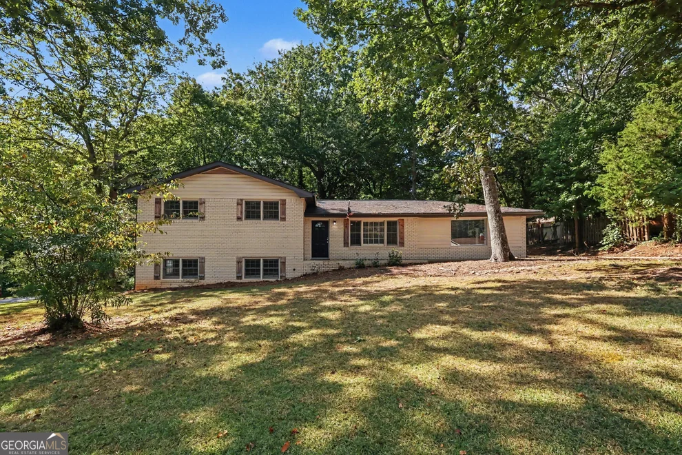 Unit for sale at 5336 Orchard Place, Douglasville, GA 30135