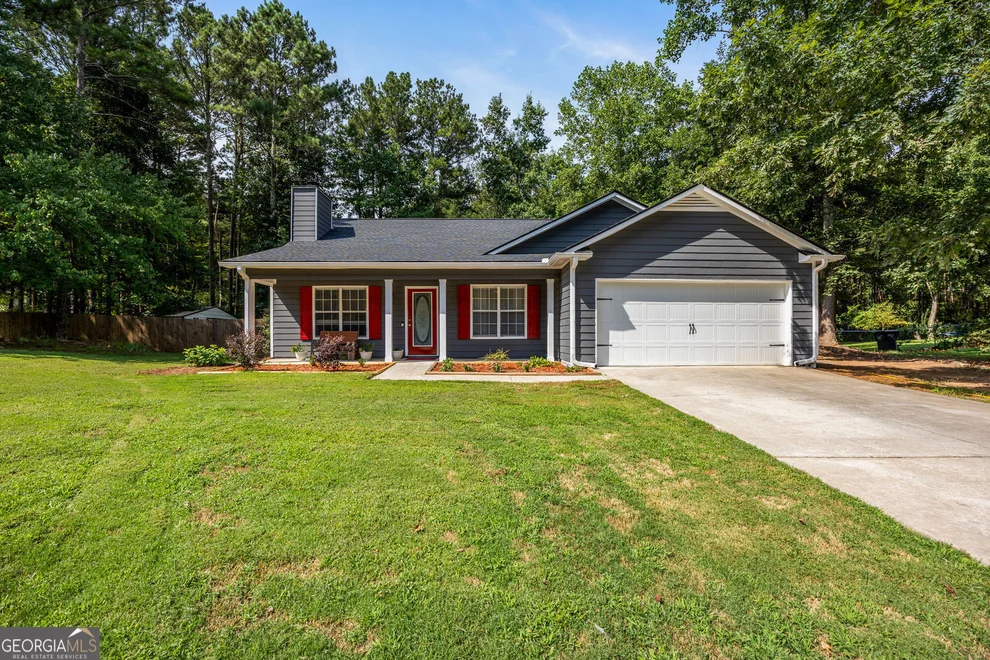 Unit for sale at 469 Cedar Trail, Winder, GA 30680