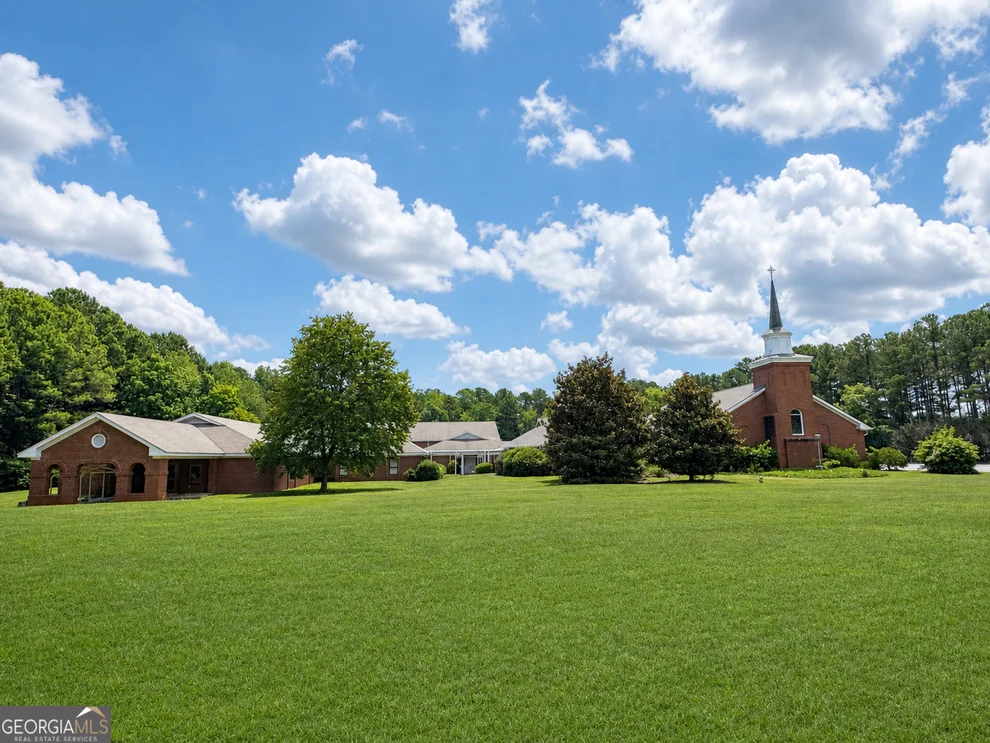 Unit for sale at 847 New Hope Road, Fayetteville, GA 30214
