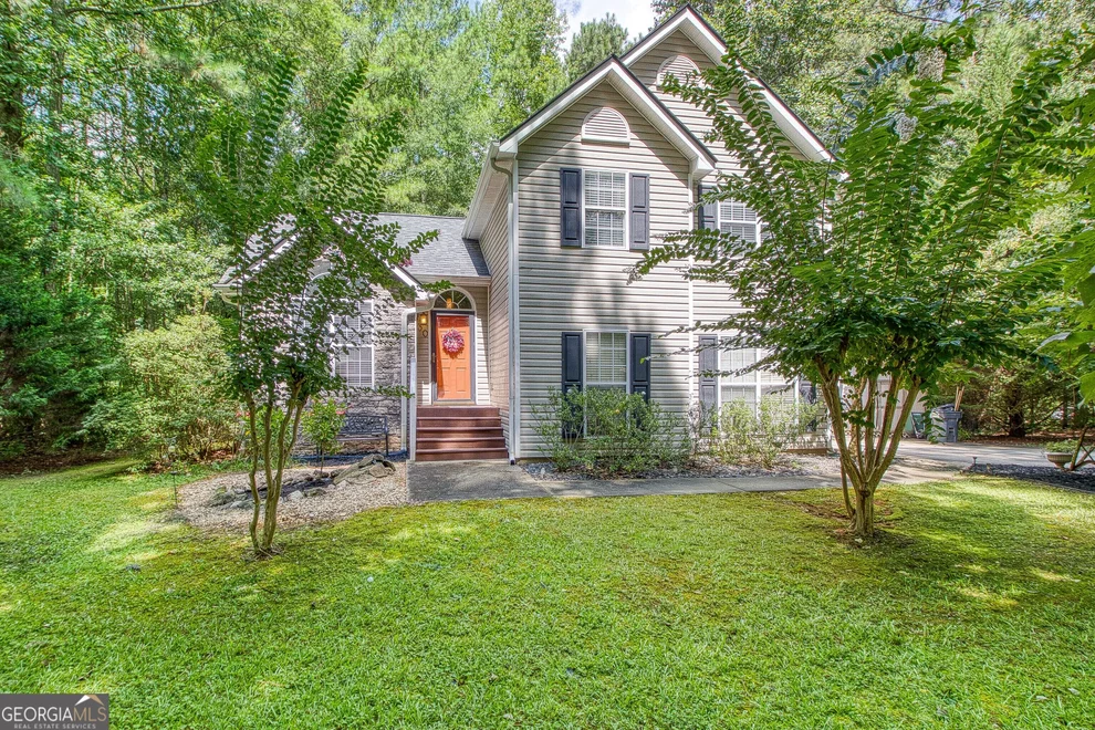 Unit for sale at 30 Orchard Hills Court, Newnan, GA 30263
