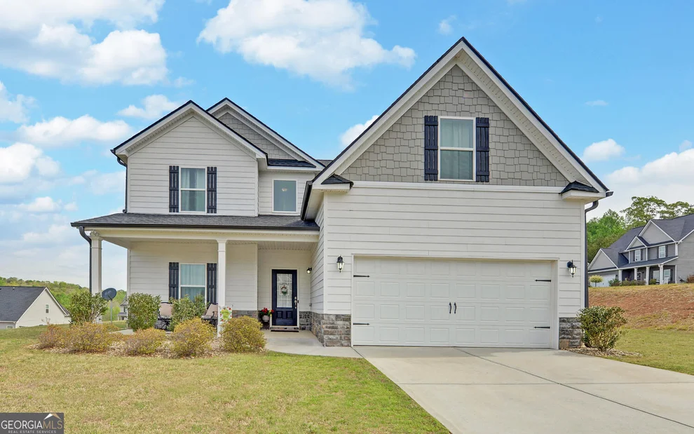 Unit for sale at 810 Winscape Lane, Cornelia, GA 30531