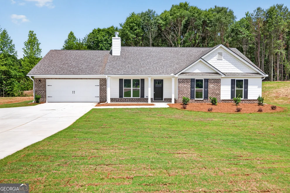 Unit for sale at 226 Airport Road, Canon, GA 30520