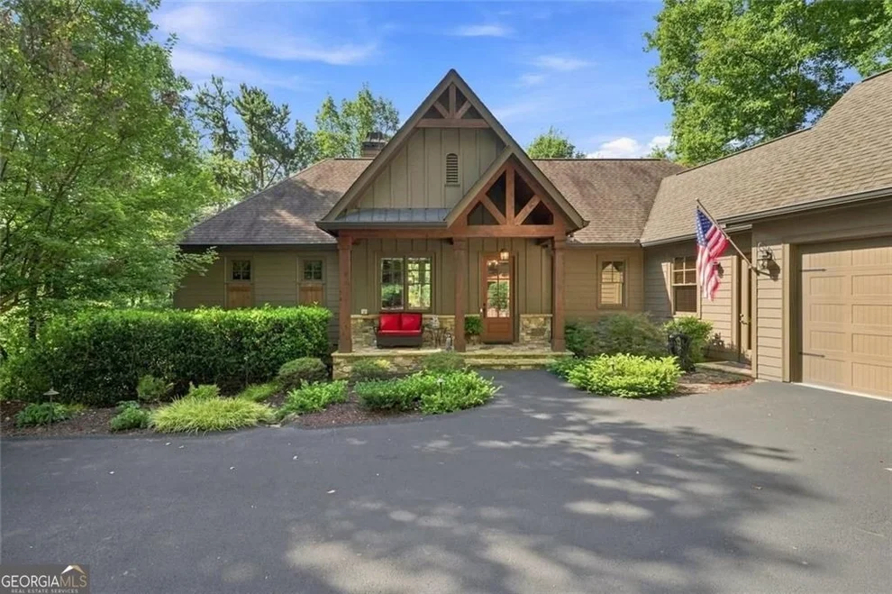 Unit for sale at 107 Disharoon Drive, Big Canoe, GA 30143