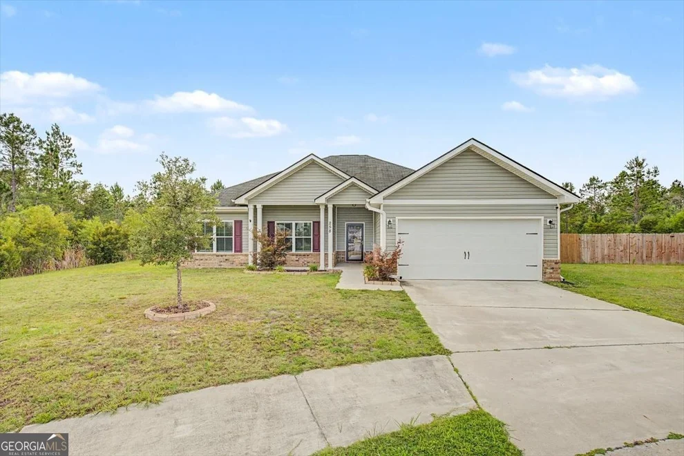 Unit for sale at 258 Whipple Avenue, Hinesville, GA 31313