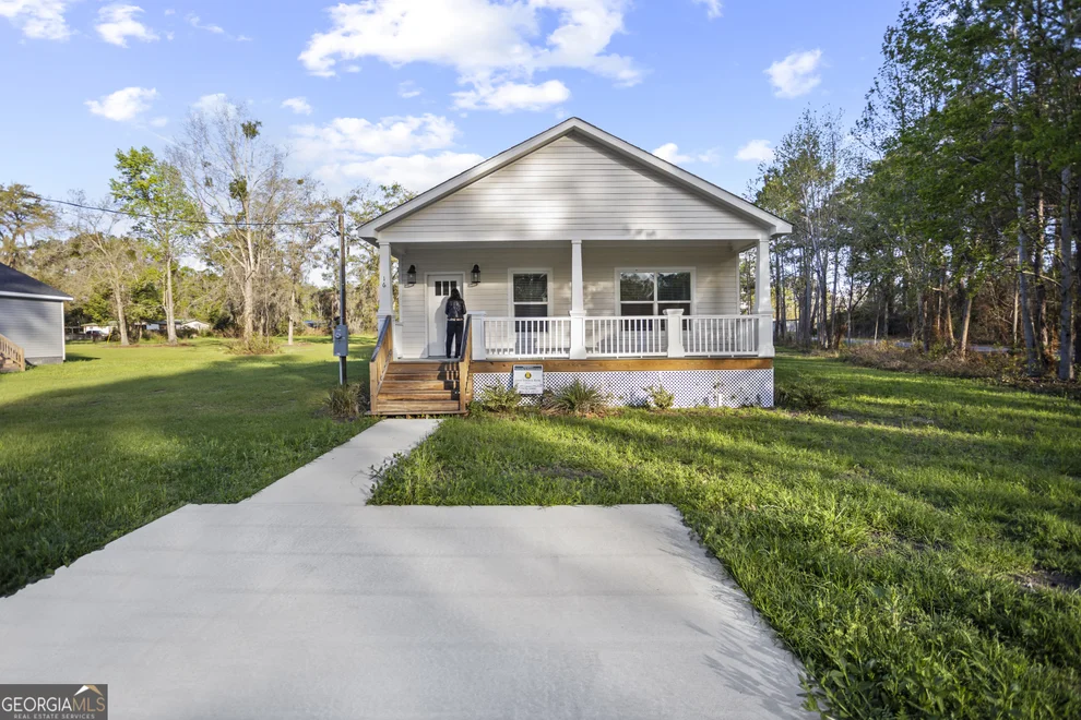 Unit for sale at 16 SW Pear Street, Ludowici, GA 31316