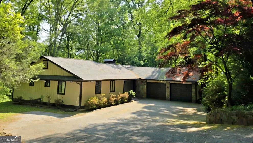 Unit for sale at 414 Leaning Chimney Drive, Clayton, GA 30525