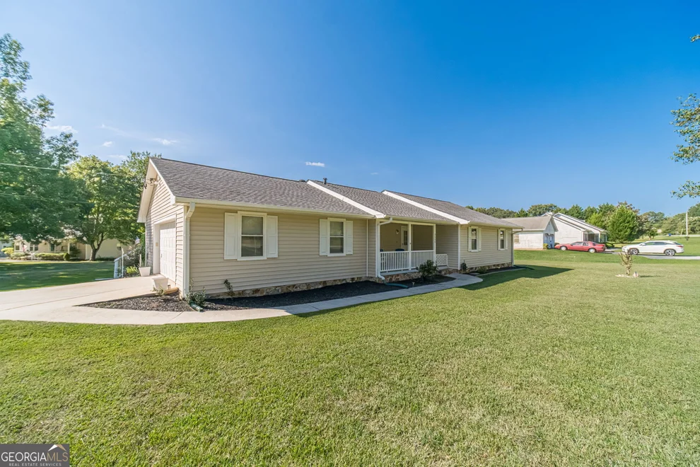 Unit for sale at 3520 Camelot Court, Loganville, GA 30052