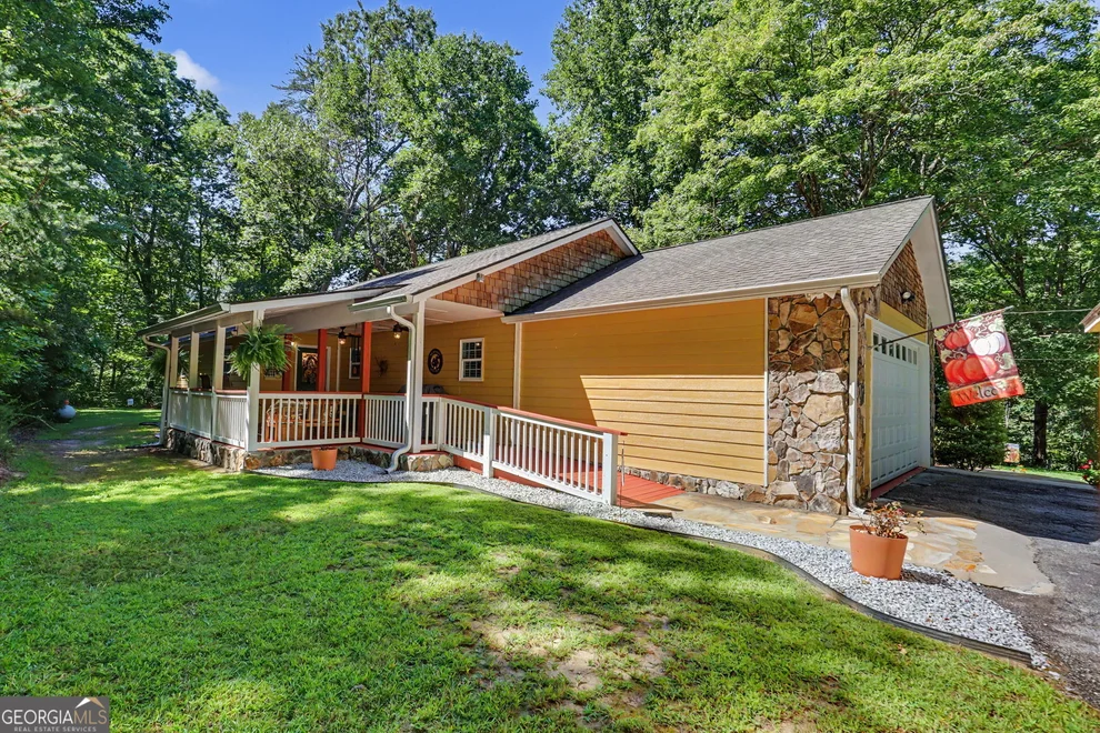 Unit for sale at 473 Wayah Trail, Clayton, GA 30525