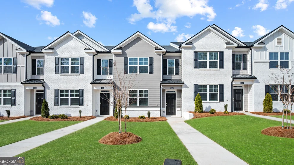 Unit for sale at 416 Reflection Drive, Stockbridge, GA 30281