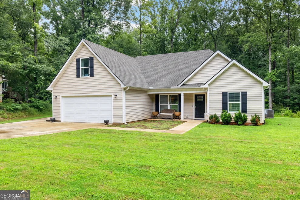 Unit for sale at 111 Timber Ridge Drive, Lagrange, GA 30240