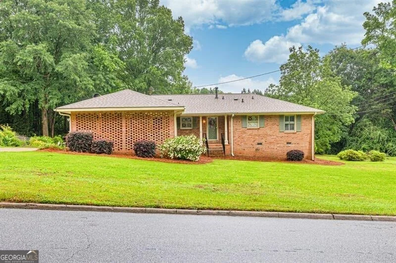 Unit for sale at 8140 Wood Street SE, Covington, GA 30014