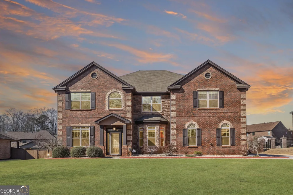 Unit for sale at 200 Snow Bird Drive, Hampton, GA 30228
