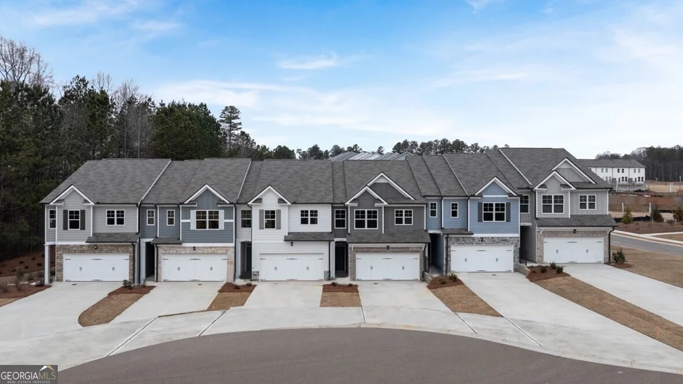 Unit for sale at 6656 Parsons Street, Flowery Branch, GA 30542