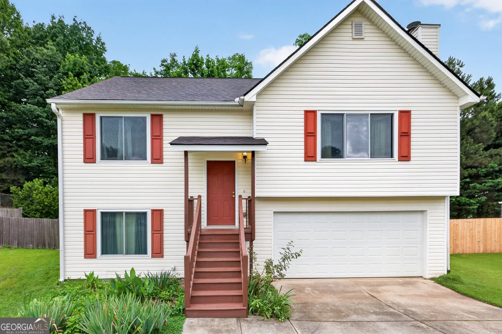 Unit for sale at 5285 Hillcrest Glenn Drive, Sugar Hill, GA 30518
