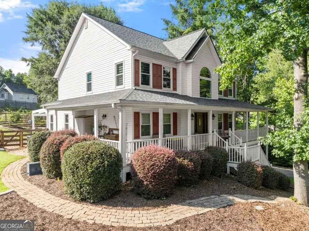 Unit for sale at 4001 Catawba Ridge, Gainesville, GA 30506