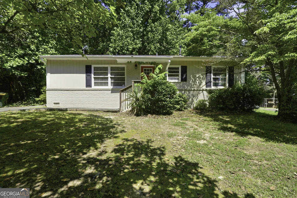 Unit for sale at 306 Ard Place NW, Atlanta, GA 30331