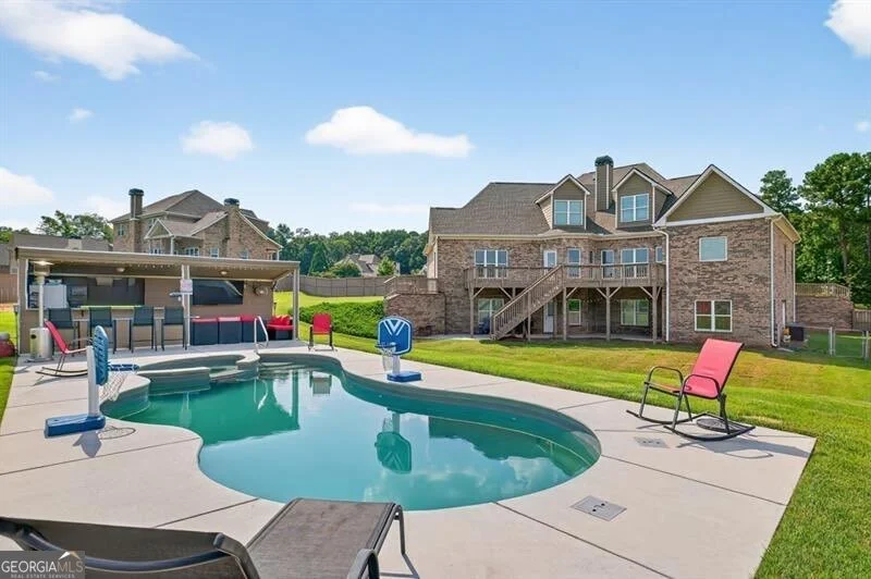 Unit for sale at 2112 Meadowood Cove, Monroe, GA 30655