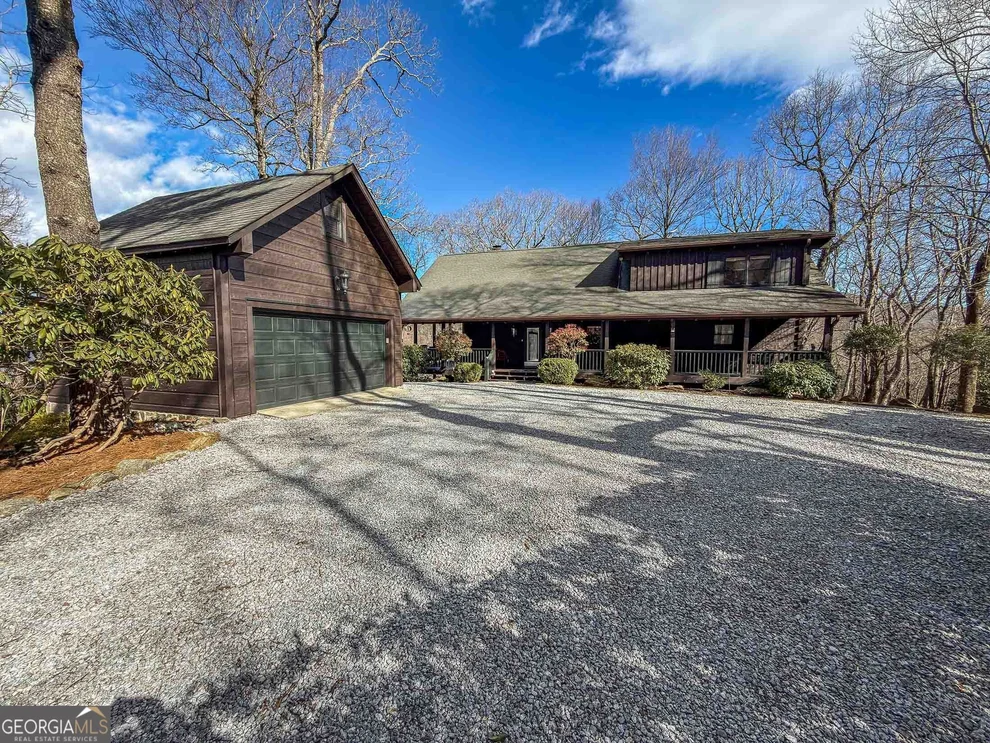 Unit for sale at 383 Bayberry Lane, Sky Valley, GA 30537