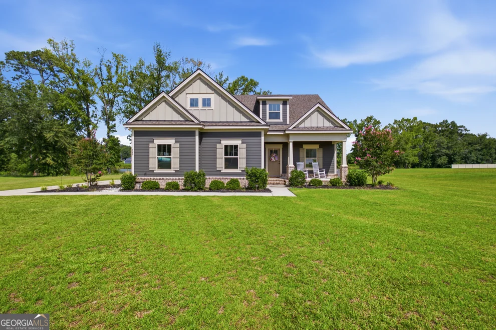 Unit for sale at 608 Bridle Run, Statesboro, GA 30458
