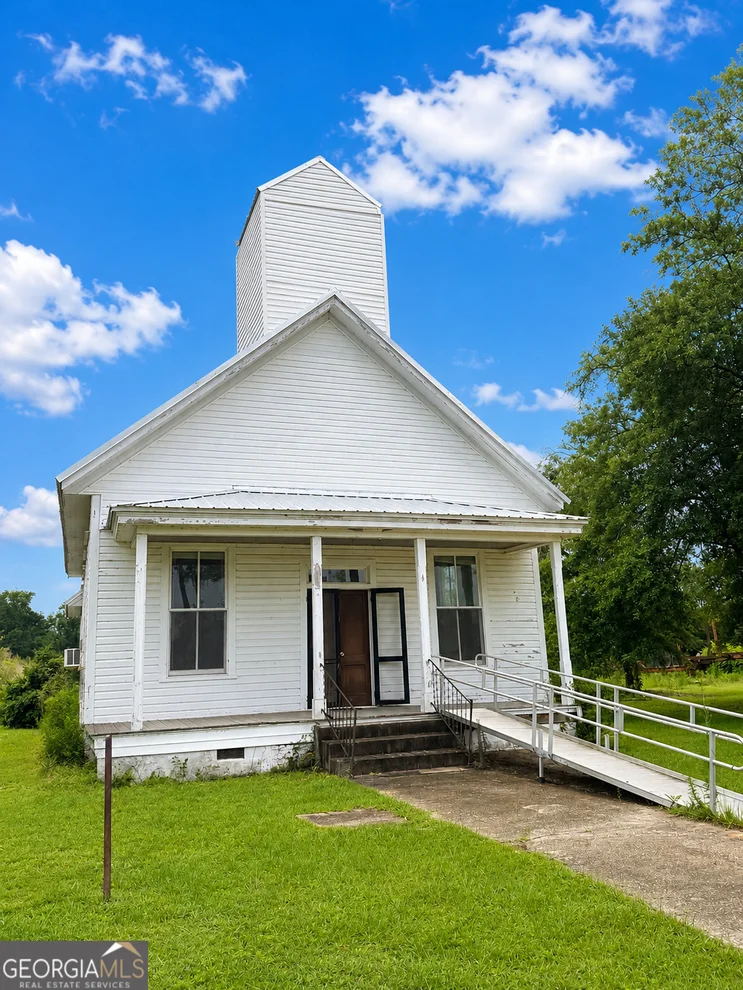 Unit for sale at 58 Minchew Road, Axson, GA 31624