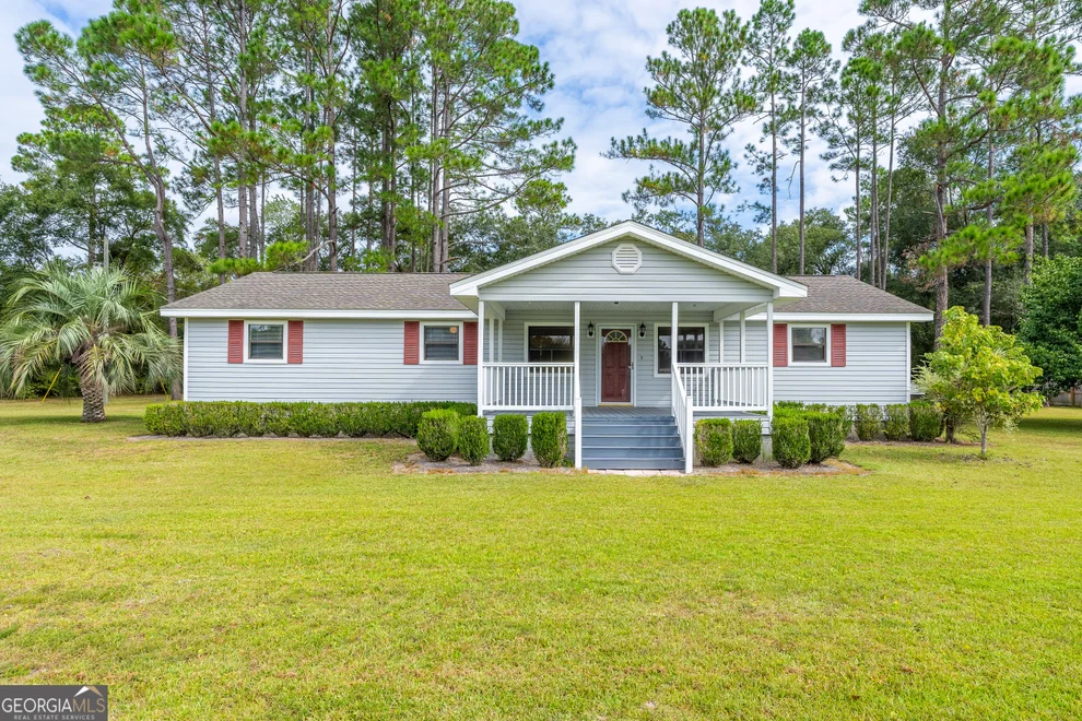 Unit for sale at 603 Cumberland Road, Hortense, GA 31543