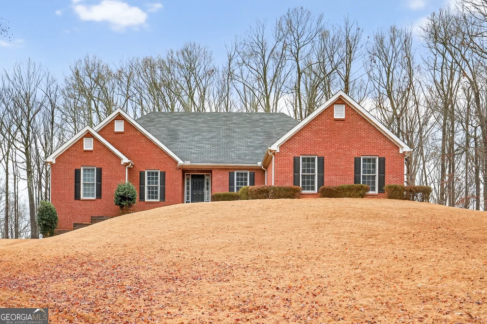 Unit for sale at 1194 Foster Road, Statham, GA 30666