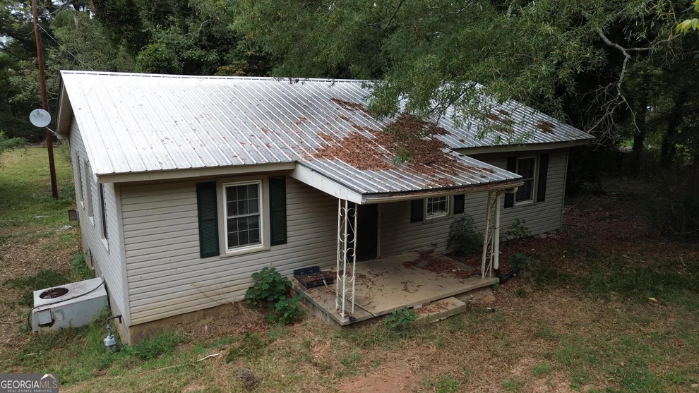 Unit for sale at 3356 Grady School Road, Lavonia, GA 30553