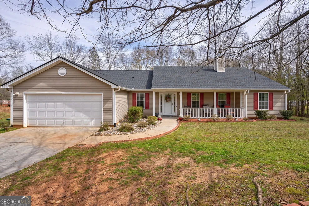 Unit for sale at 1415 Blanding Way, Winder, GA 30680