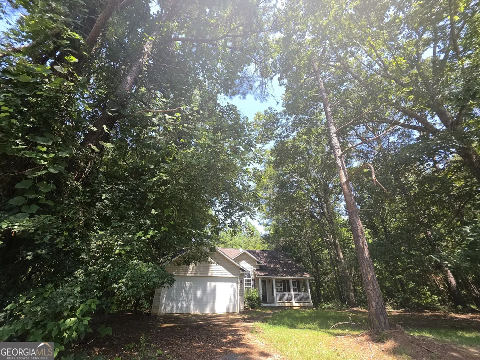 Unit for sale at 303 Nelson Road NW, Milledgeville, GA 31061