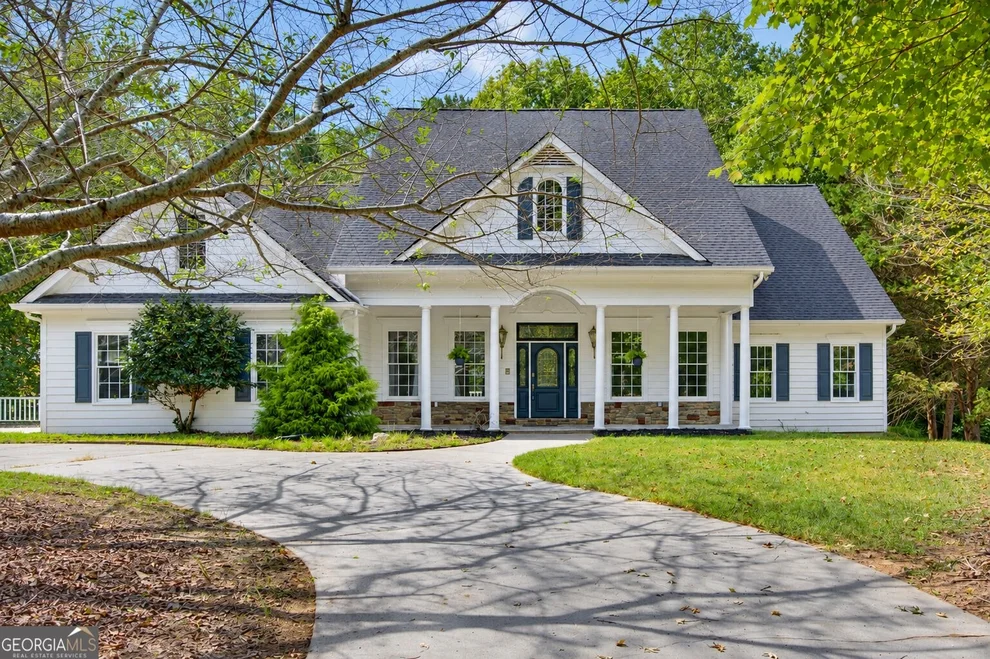 Unit for sale at 4879 Goddards Ford Road, Gainesville, GA 30504