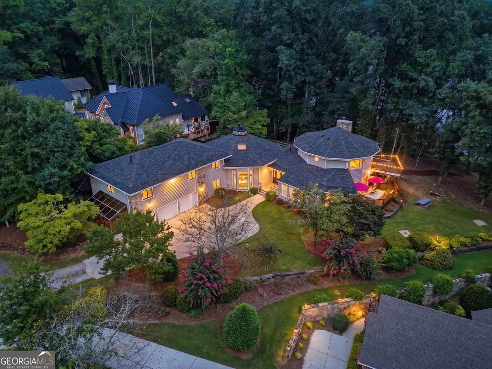 Unit for sale at 49 Dogwood Court, Dawsonville, GA 30534