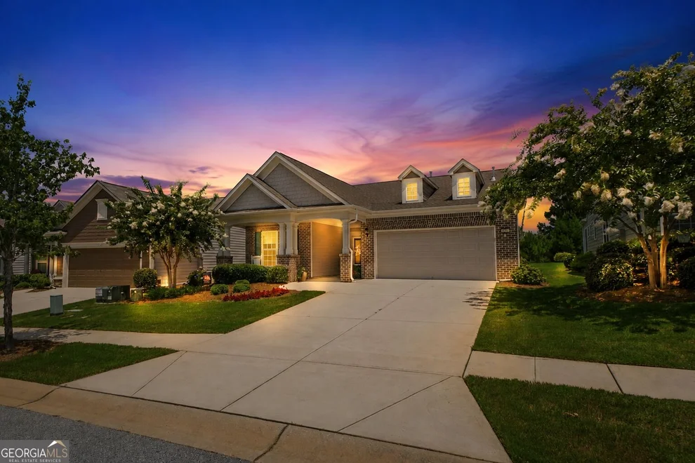 Unit for sale at 760 Firefly Court, Griffin, GA 30223
