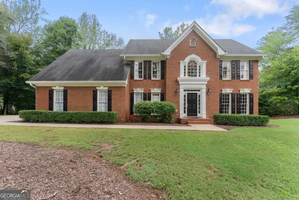 Unit for sale at 4649 Windsor Drive, Flowery Branch, GA 30542