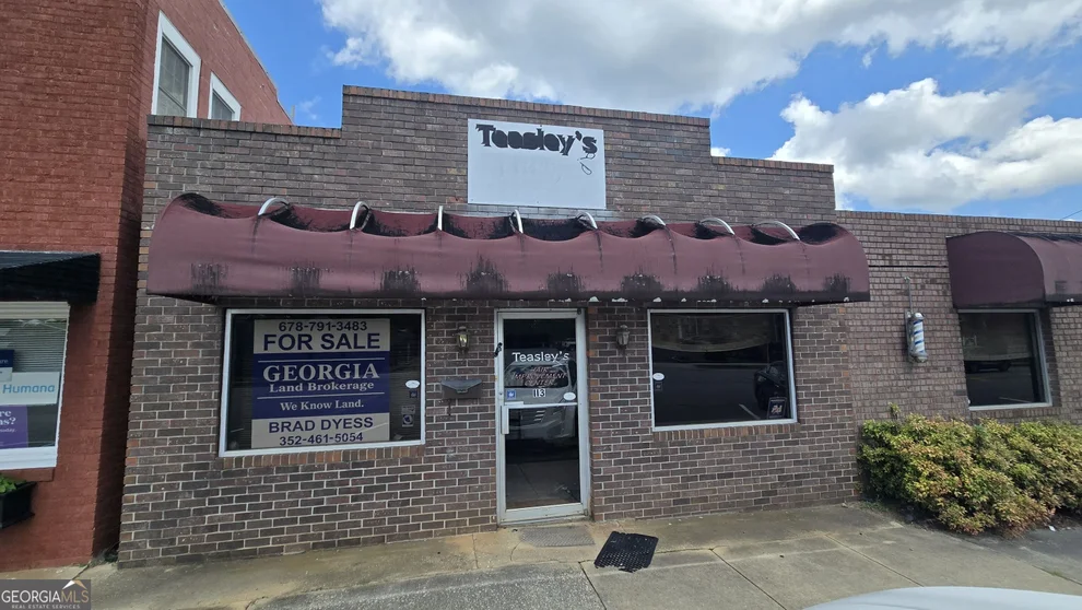 Unit for sale at 113 E Church Street, Elberton, GA 30635