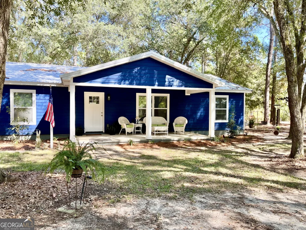 Unit for sale at 5611 Sweetwater Avenue, Donalsonville, GA 39845