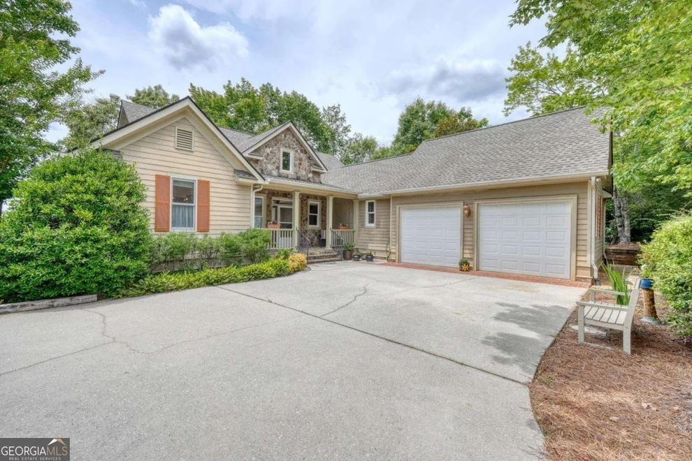 Unit for sale at 48 Pine Top Drive, Clayton, GA 30525