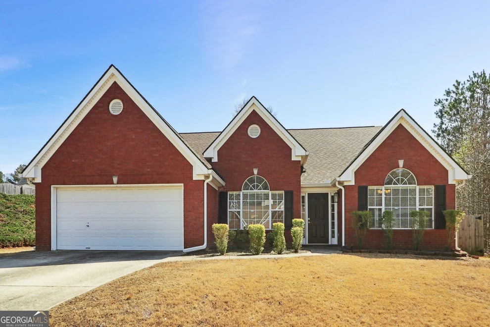 Unit for sale at 1627 Amhearst Walk Road, Lawrenceville, GA 30043