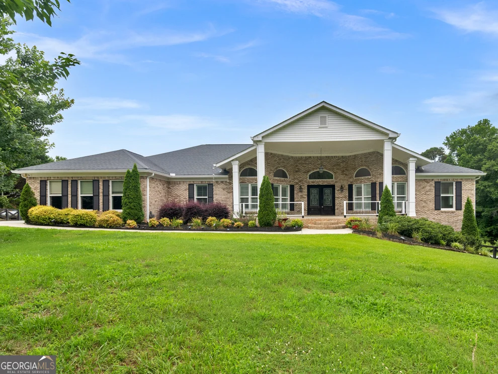 Unit for sale at 25 Walnut Lane, Covington, GA 30014